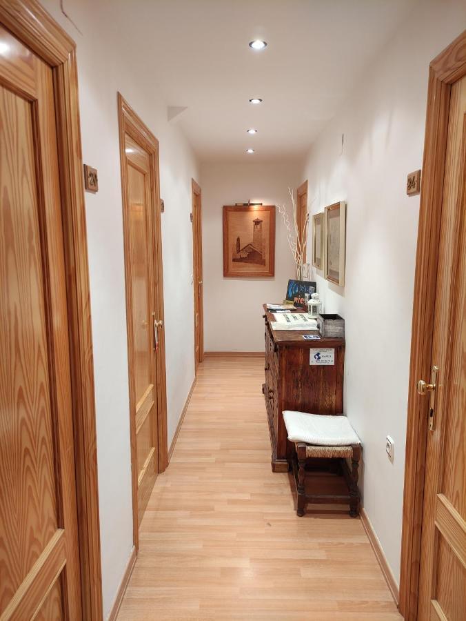 Hostal Escartin Sabiñánigo المظهر الخارجي الصورة