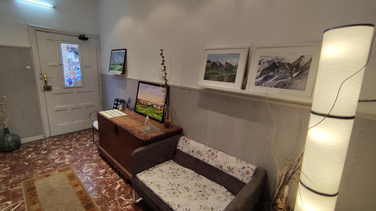 Hostal Escartin Sabiñánigo المظهر الخارجي الصورة